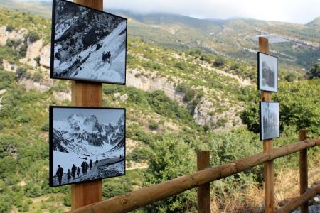 Visita a la Muestra de cine de Ascaso