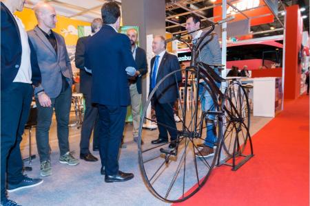 Encuentros profesionales del sector de la bici en Fitur 2