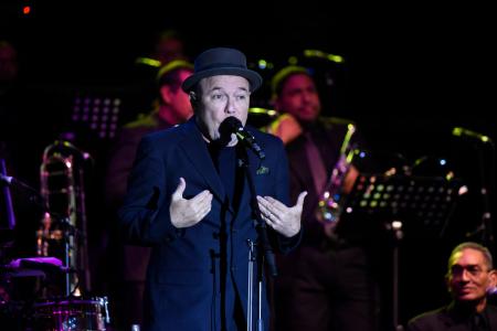 Rubén Blades en Pirineos Sur