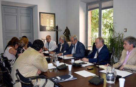 Imagen: Reunión de la subcomisión de diputaciones de la FEMP