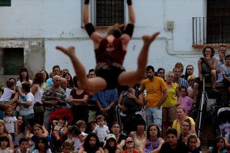 La Muestra estoesloquehay comienza con una clara vocación rural donde...