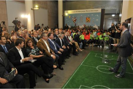 Presentación de la campaña Huesca La Magia del Fútbol