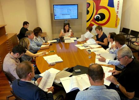 Imagen: Reunión de la comisión de Iniciativas locales