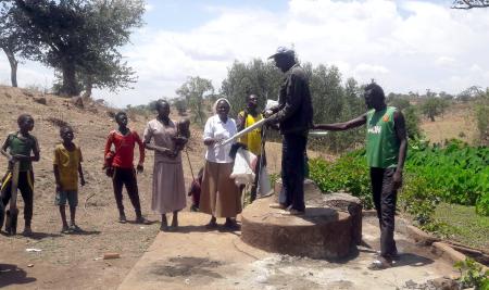 Fundación Canfranc, proyecto agua potable kotoroletk 