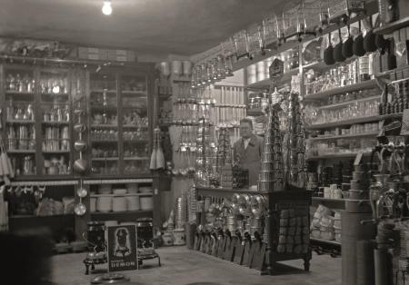 Autorretrato en Los Italianos. Huesca. 1934