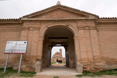 Las visitas a la Cartuja de las Fuentes se mantienen pese a las...