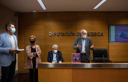 Imagen: Presentación del libro de actas del segundo coloquio internacional Sacra Saxa- Fotografía Álvaro Calvo