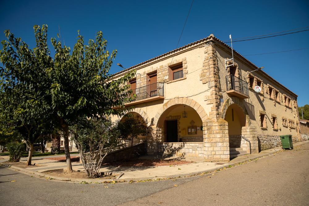 Imagen: Alberuela de Tubo-Sodeto-ayuntamiento-fachada (1)