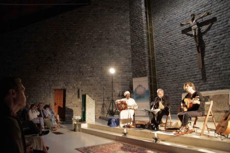 Imagen: Concierto en la iglesia de Canfranc Estación.