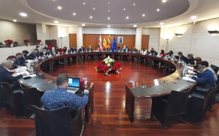 La Diputación Provincial de Huesca apoya a ADELPA y exige al Gobierno de...