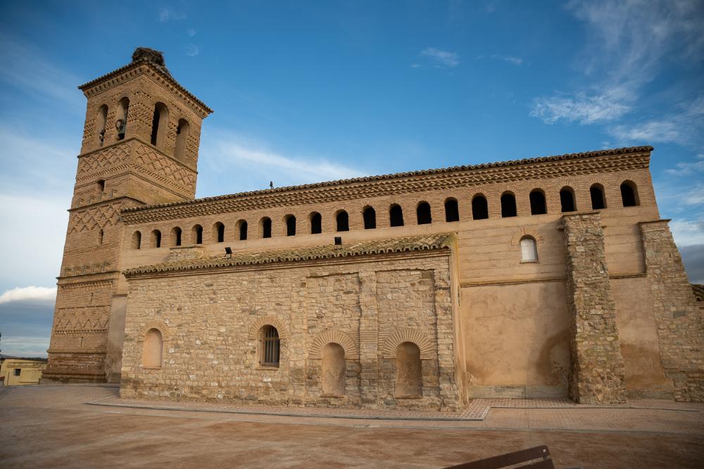 Imagen: Torralba de Aragon-municipio-iglesia (2)