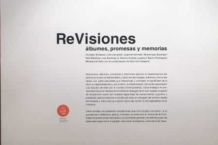 Imagen: 001_ReVisiones_álbumes_promesas_memorias_Foto_javibroto copia - copia.jpg