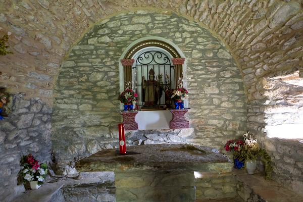 Imagen: interior ermita san saturnino