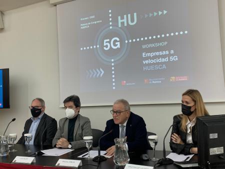 Imagen: Inauguración de la jornada 'Empresas a velocidad 5G' con Eduard Martín, Luis Felipe, Miguel Gracia y Cristina de la Hera