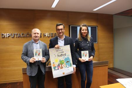 Imagen: Presentación de la agenda en la Diputación de Huesca.