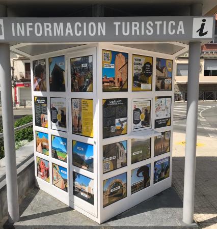 Imagen Sabiñánigo reconvierte un antiguo kiosko en un tótem de información...