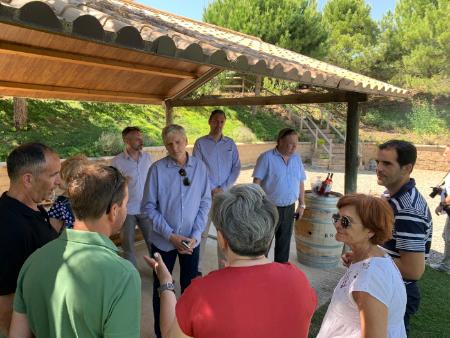 Una delegación de senadores de la República Checa visita la provincia de...