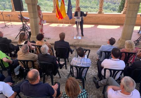 Imagen: Miguel Gracia durante su intervención en el acto conmemorativo del XX aniversario de la Comarca de la Ribagorza