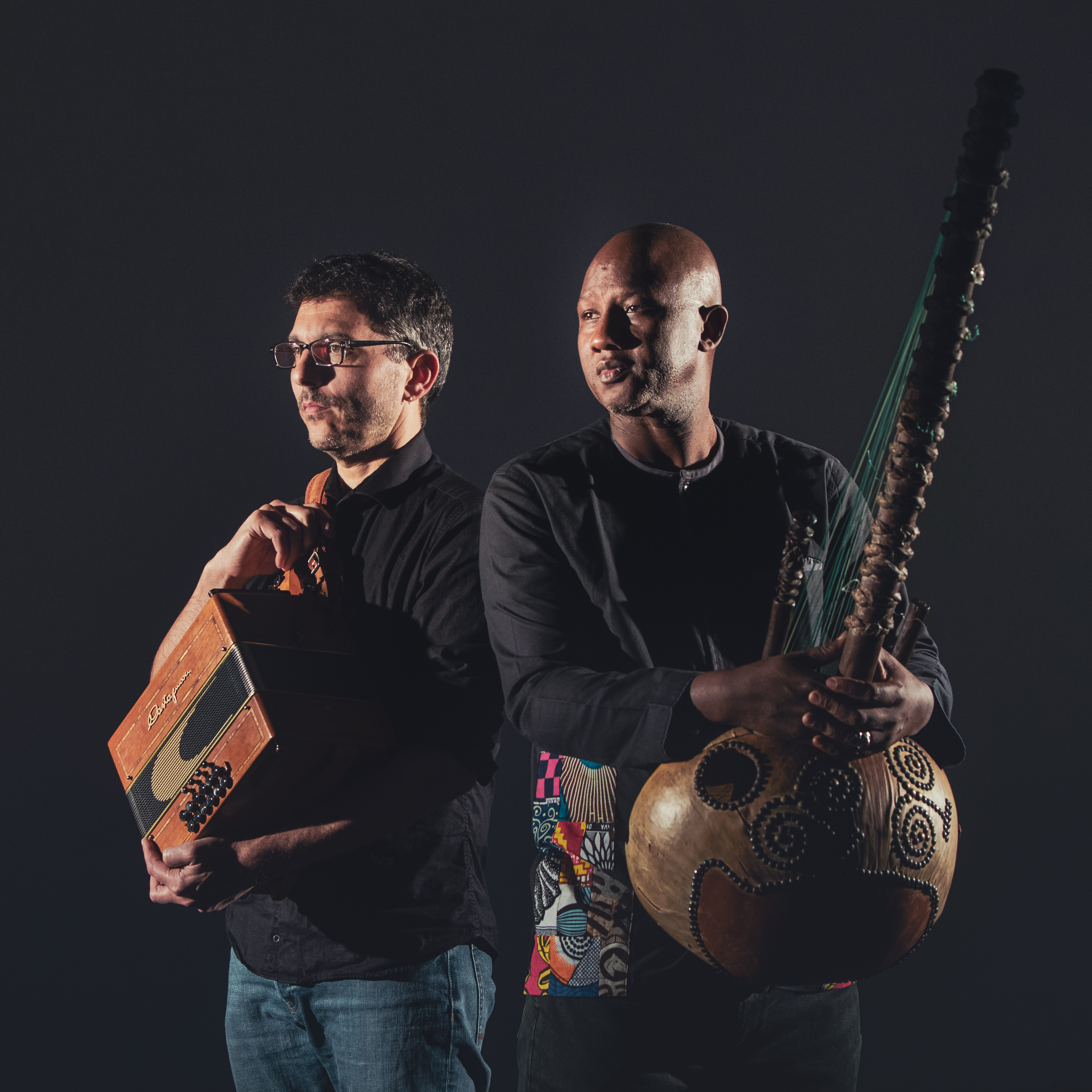 Imagen: Ablaye Cissoko y Cyrille Brotto son dos de los músicos que actuarán este fin de semana en el Festival SoNna Huesca- FOTOGRAFÍA: Cedrick