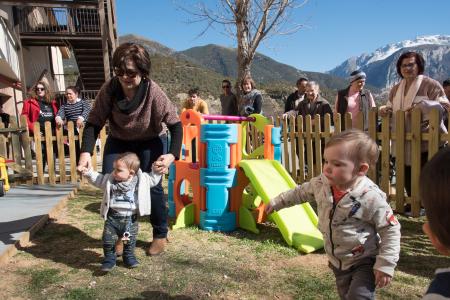 Imagen: Campo llena su nueva Escuela Infantil de 0-3 años, subvencionada por la...