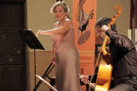 Santa Cilia Lux Fundacio? Los humores musicales del Capita?n Hume