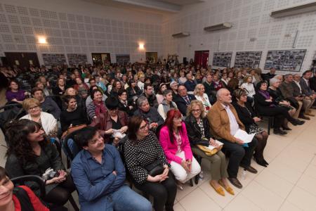 Público en la entrega del Premio Gabardera