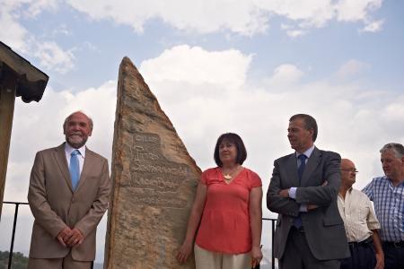 Imagen: Caluroso homenaje a Pedro Santorromán en Abizanda con la inauguración de...