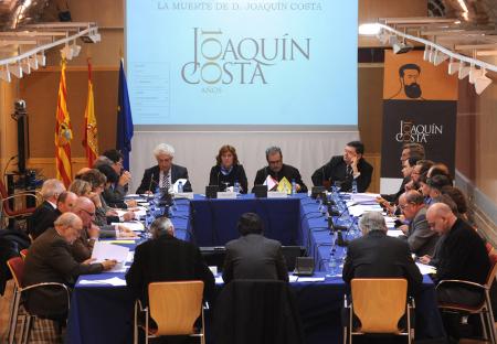 Imagen: Jornadas, exposiciones y actividades divulgativas centran el programa...