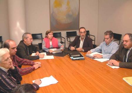 Imagen: La Comisión de Hacienda aprueba el convenio para ofrecer a los alumnos...