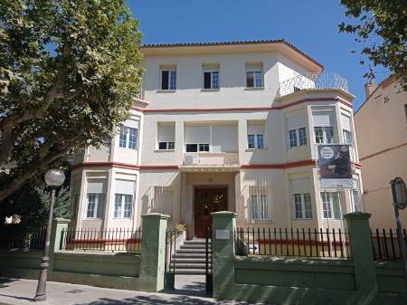 Imagen: Edificio del Instituto de Estudios Altoaragoneses