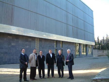 La DPH recibe la obra del edificio que albergará su Archivo Documental