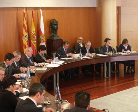 Imagen: PSOE y PAR rechazan la reforma del aborto y reconocen el derecho de la...