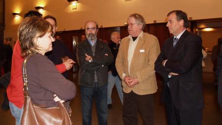 El historiador Ian Gibson alaba la valentía de Antonio Machado en su...